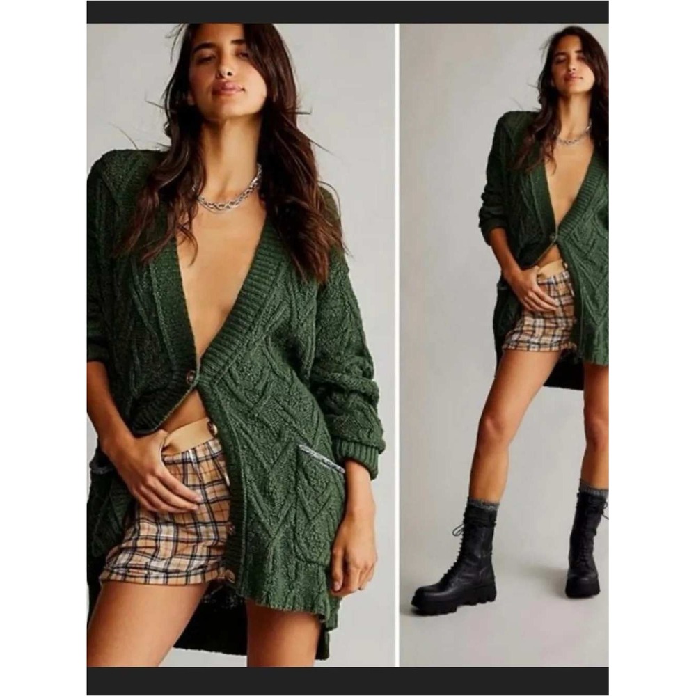 Free People Green Cable Knit Button Front Cardigan Sweater Oversized Size XS